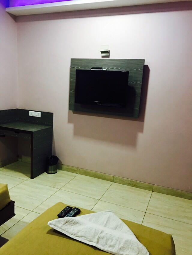 Iroomz Vaishali Residency 벨라리 외부 사진